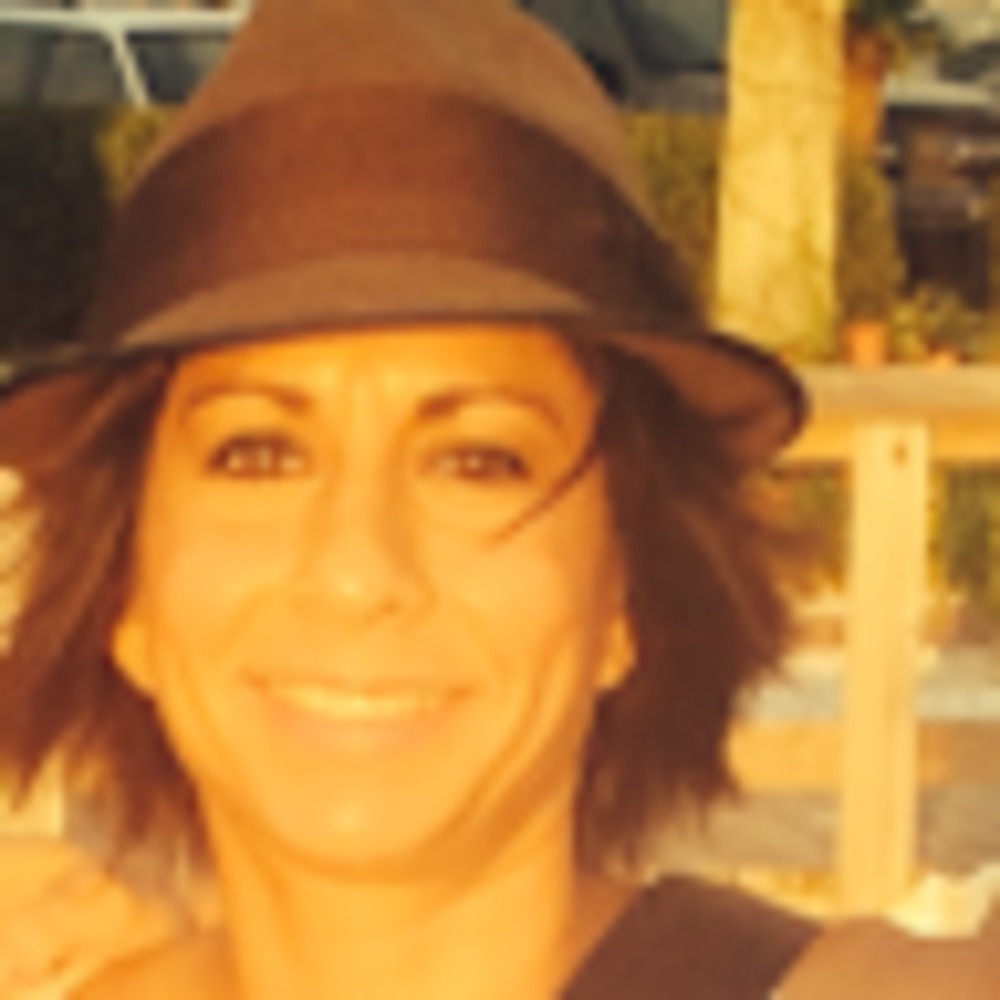 Meet your Posher, Laurie